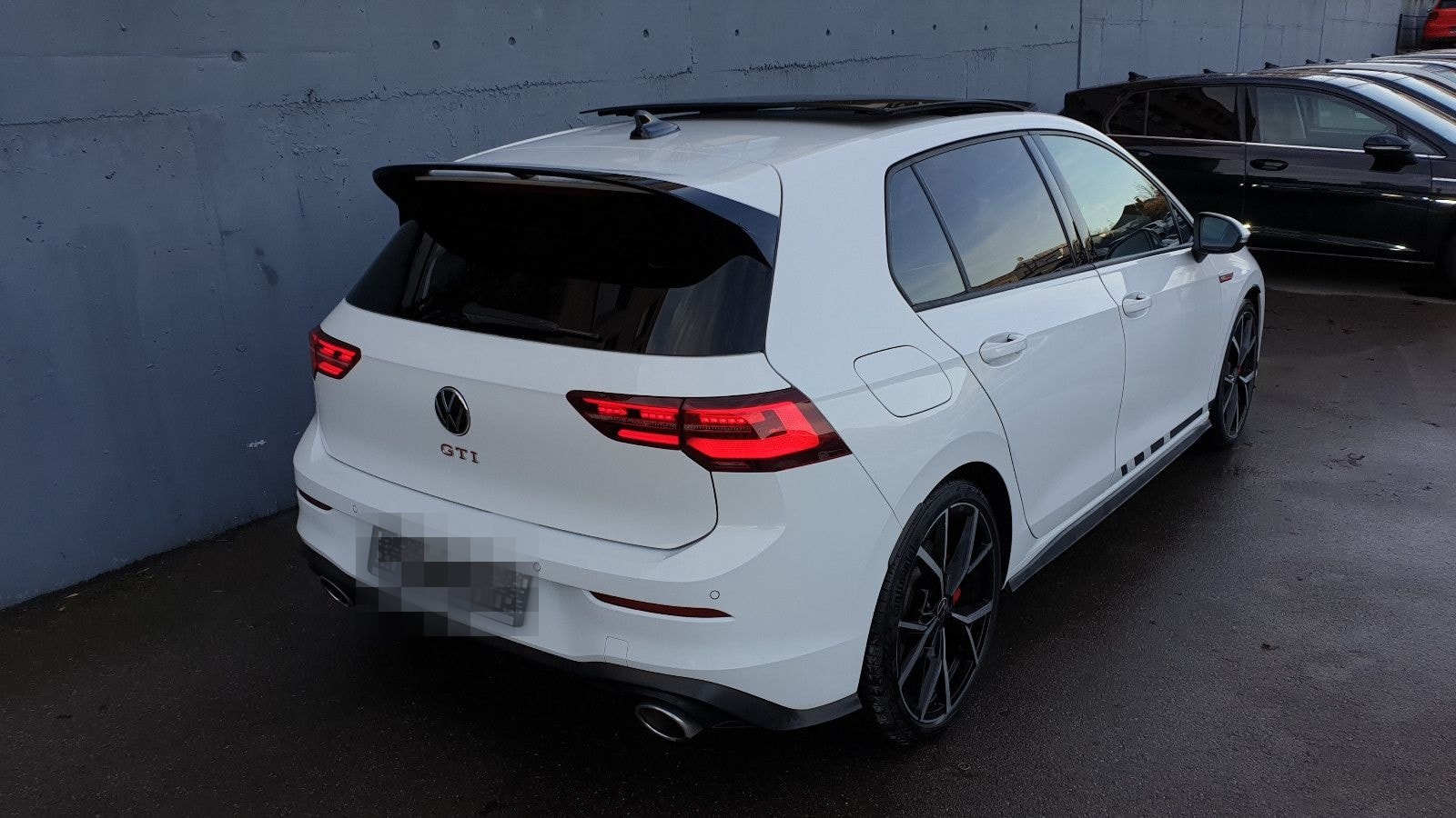 Volkswagen Golf 8 GTI Clubsport DSG Pano/Matrix/DCC/ACC/19 foto 4