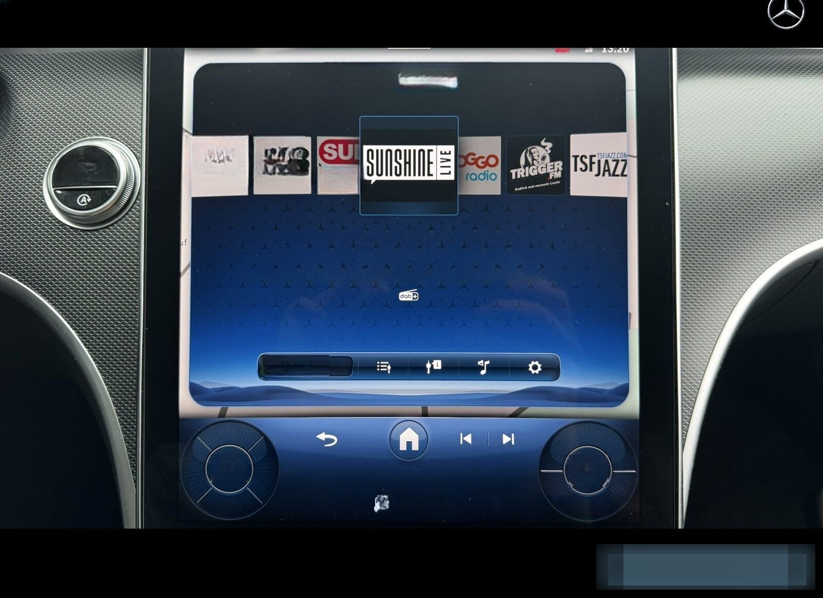 Mercedes-Benz C220dT AVANTGARDE+DISTR+LED 360+EASYPA+AMBIENTEB foto 13