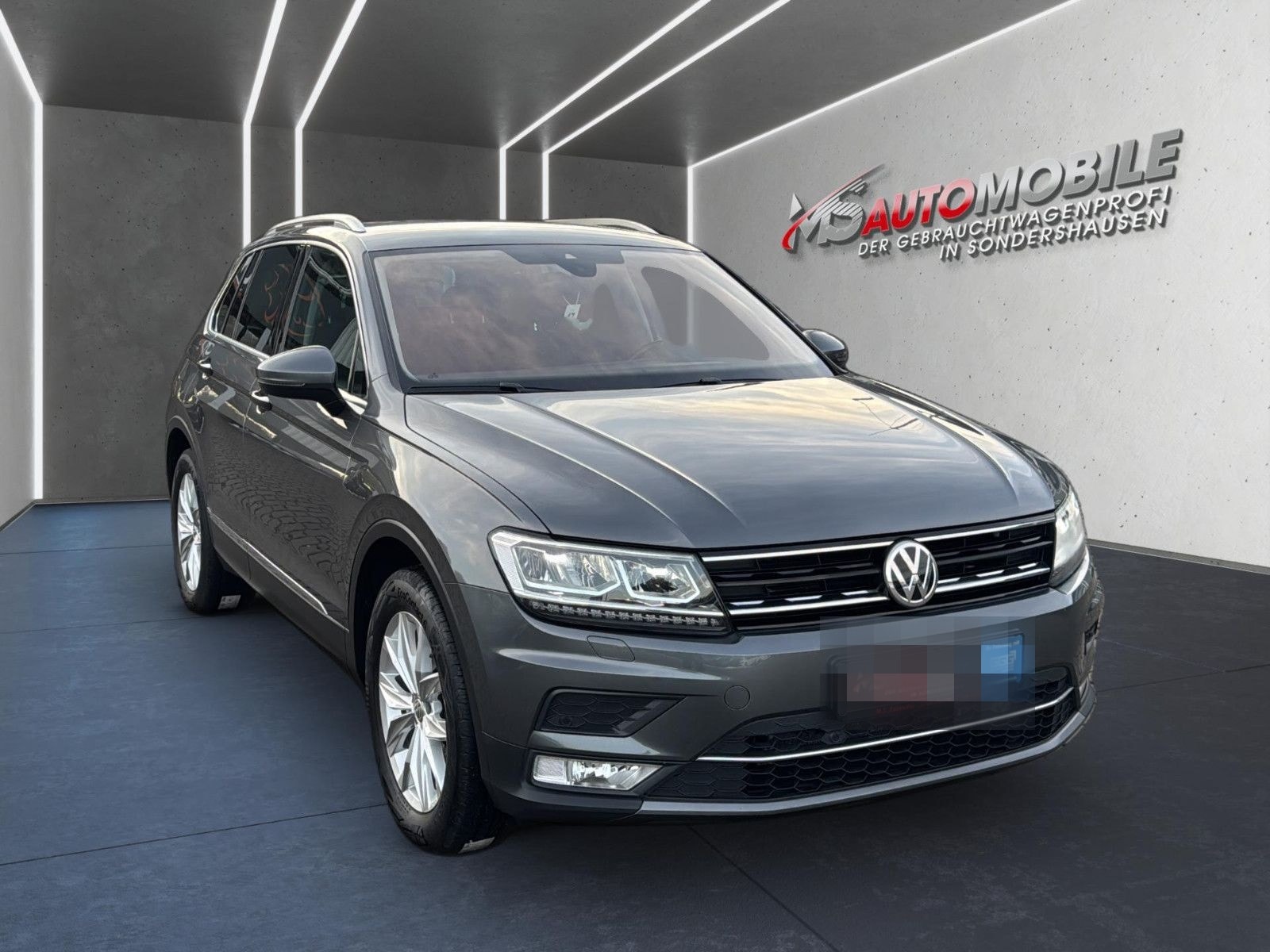 Volkswagen Tiguan Highline 4Motion+LED+HUD+AHK+ACC+1.HAND foto 3