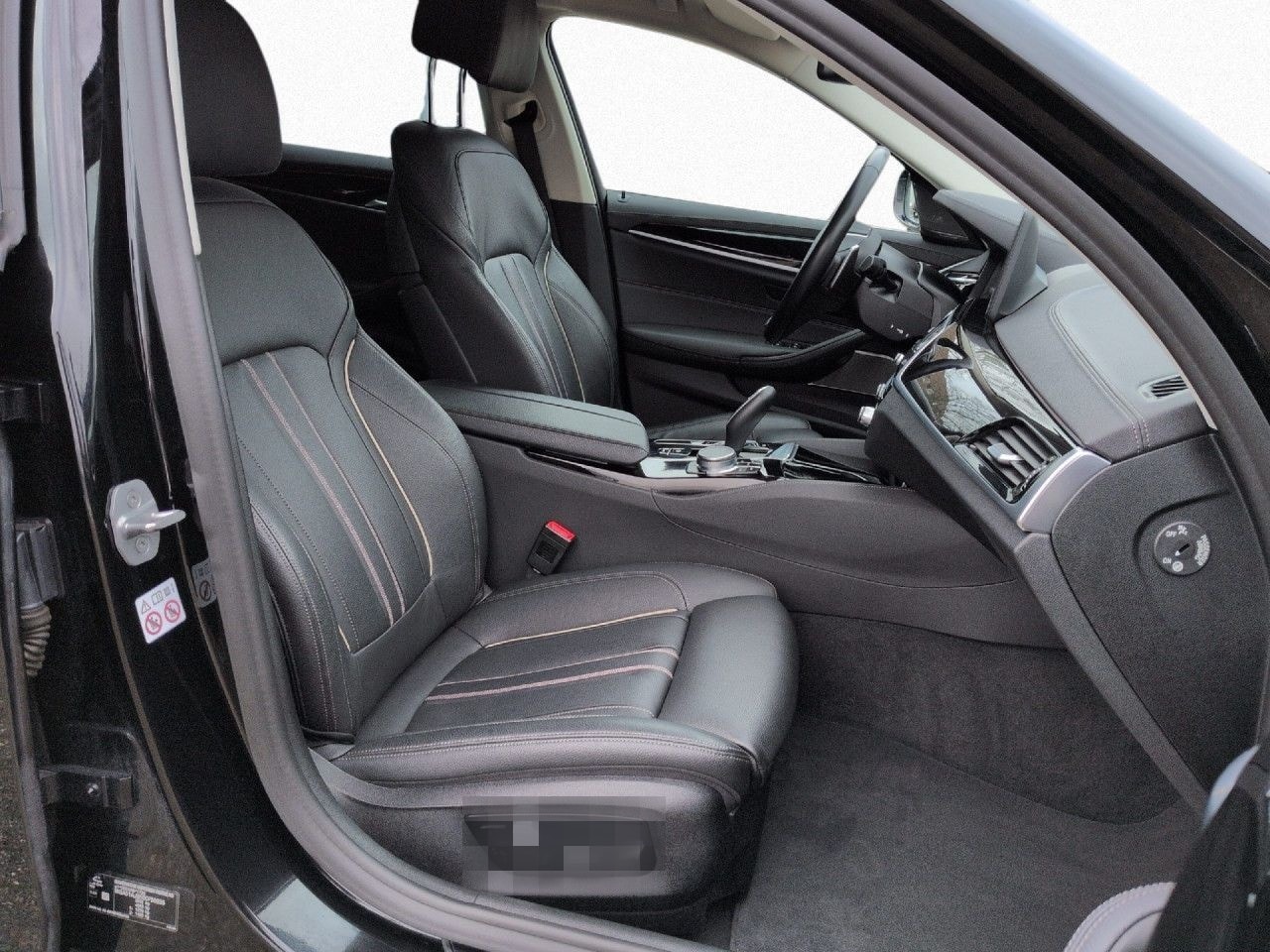 BMW 540d xDr T Luxury KomSi,StHz,Laser,H/K,HUD,St+Go foto 11