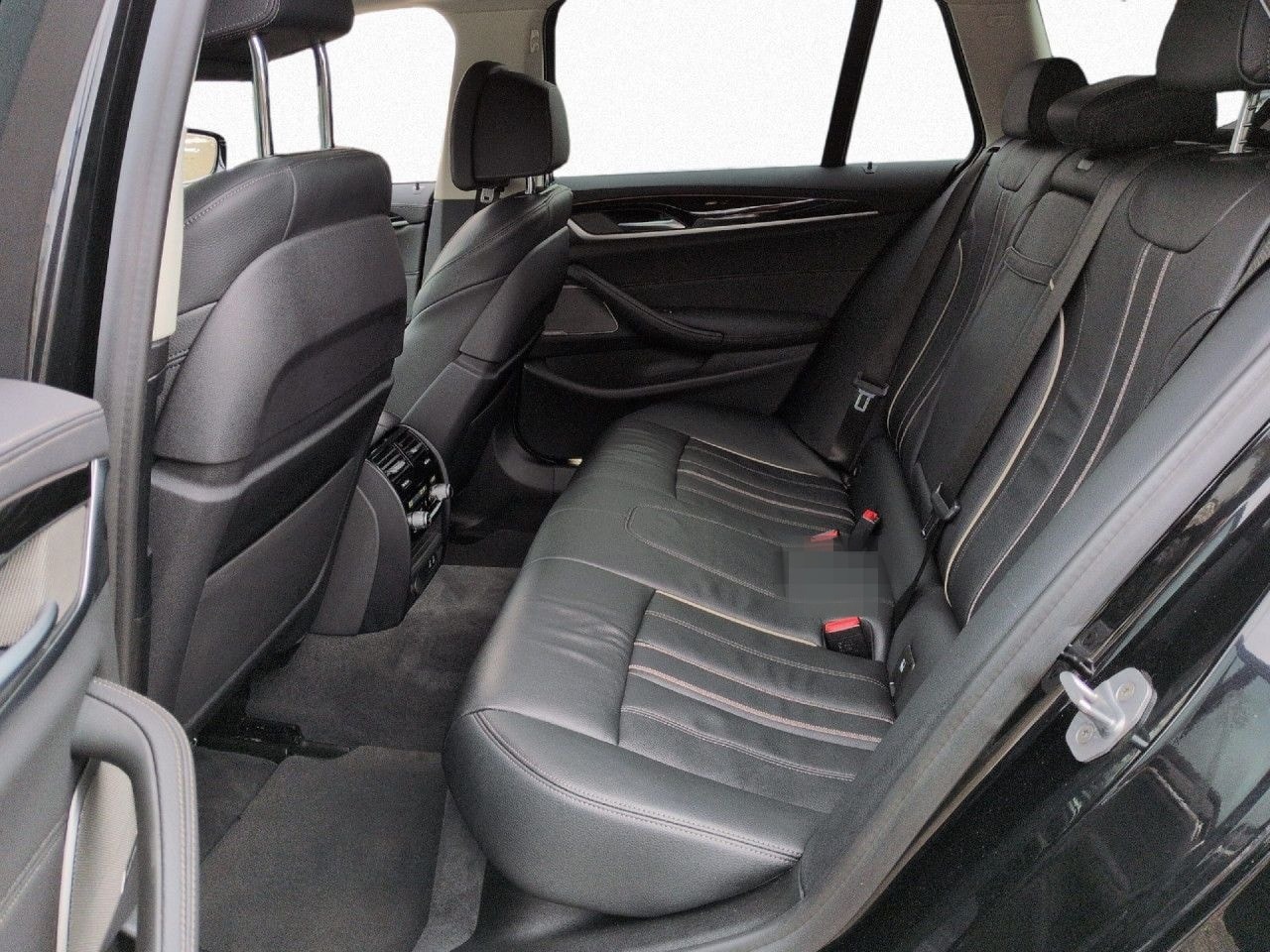 BMW 540d xDr T Luxury KomSi,StHz,Laser,H/K,HUD,St+Go foto 12