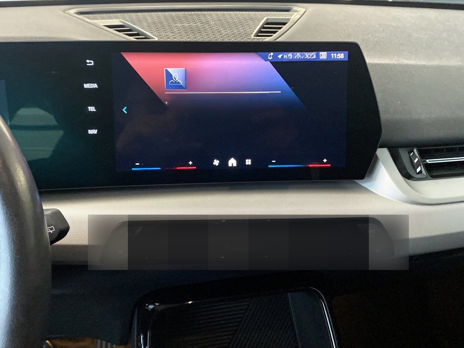 BMW iX1 xDrive30 AHK Kamera Sportsitze Sitzheizung foto 14