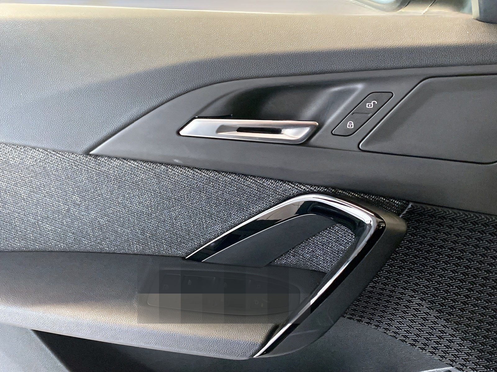 BMW iX1 xDrive30 AHK Kamera Sportsitze Sitzheizung foto 15