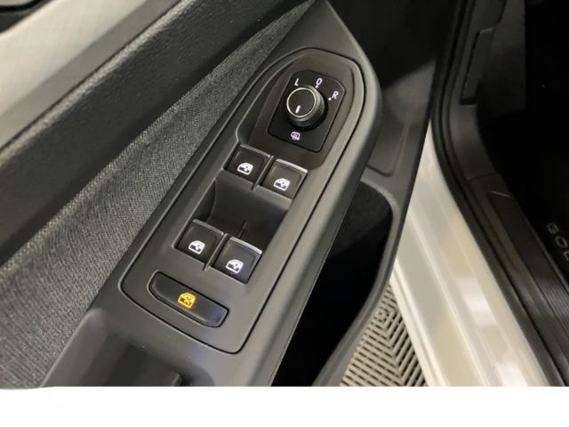 Volkswagen Golf VIII 1.5 TSI LED NAV SHZ KAMERA Life foto 10