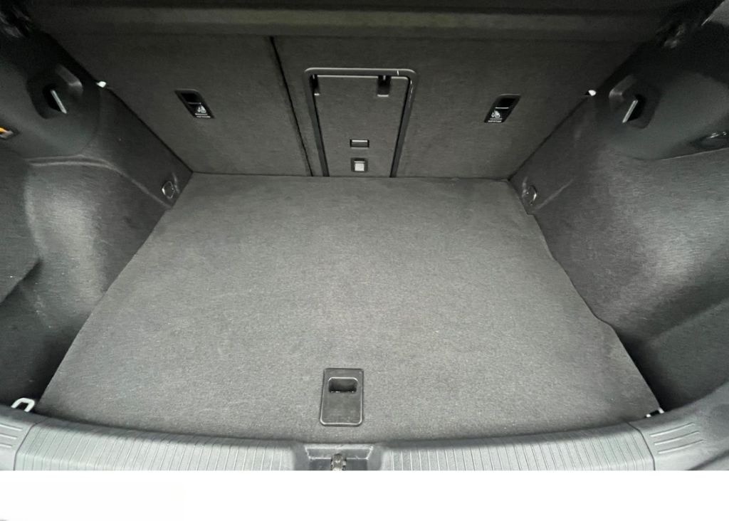 Volkswagen Golf VIII 1.5 eHybrid Style DSG   Kamera   Matri foto 8