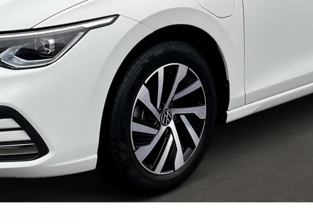 Volkswagen Golf VIII 1.5 eHybrid Style DSG   Kamera   Matri foto 9