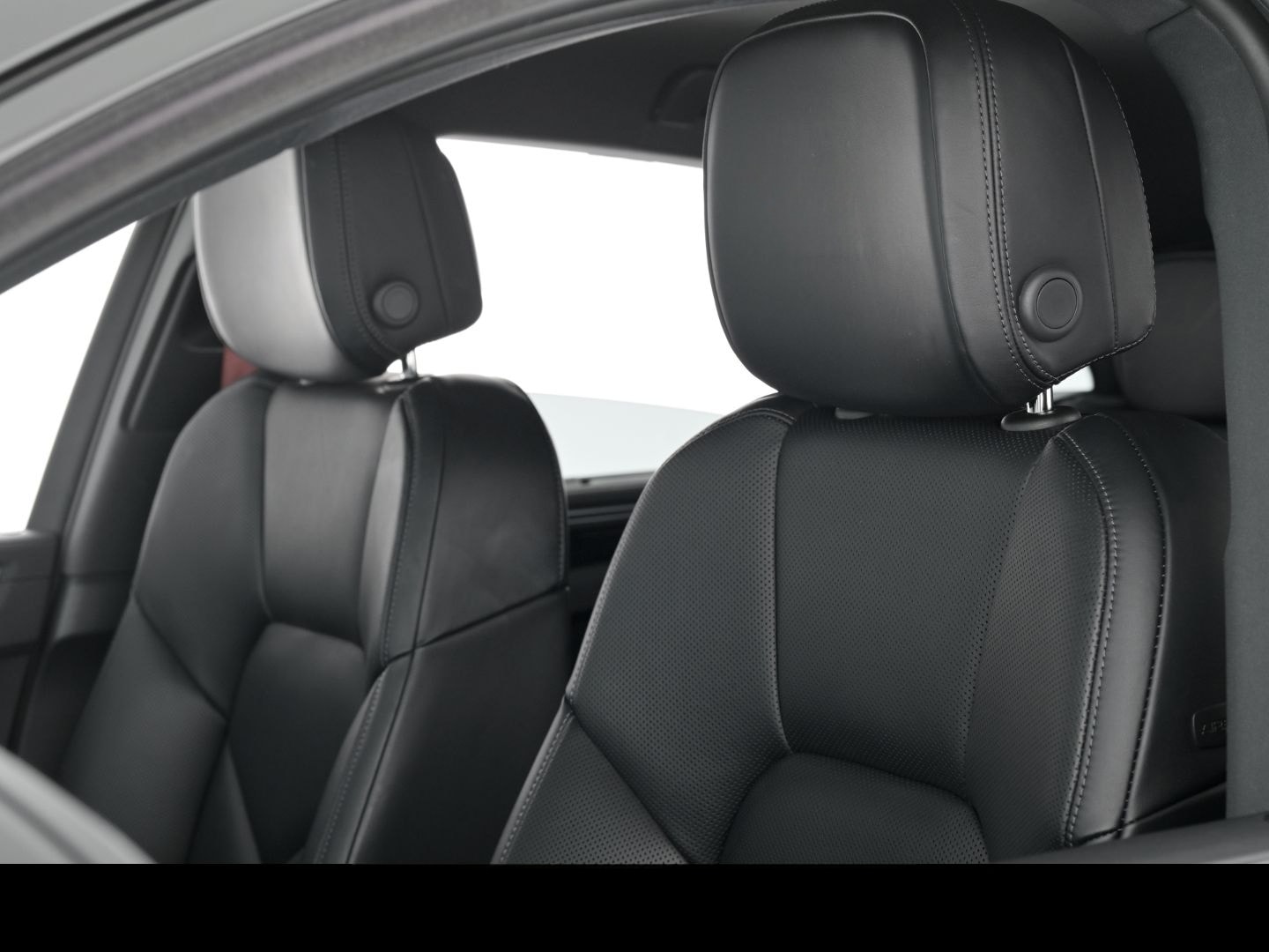 Porsche Macan GTS / 360 Kamera StandHZG Sportabgasanlage foto 21