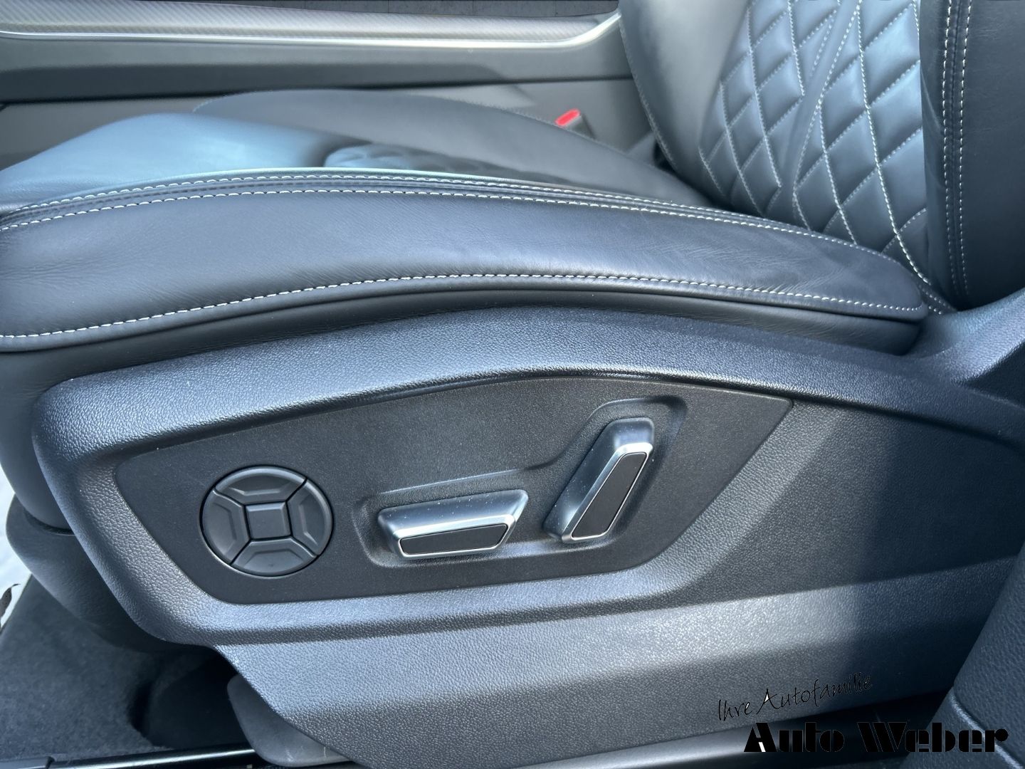 Audi SQ8 4.0TFSI Laser Leder Pano AHK Std.Hzg B&O foto 16