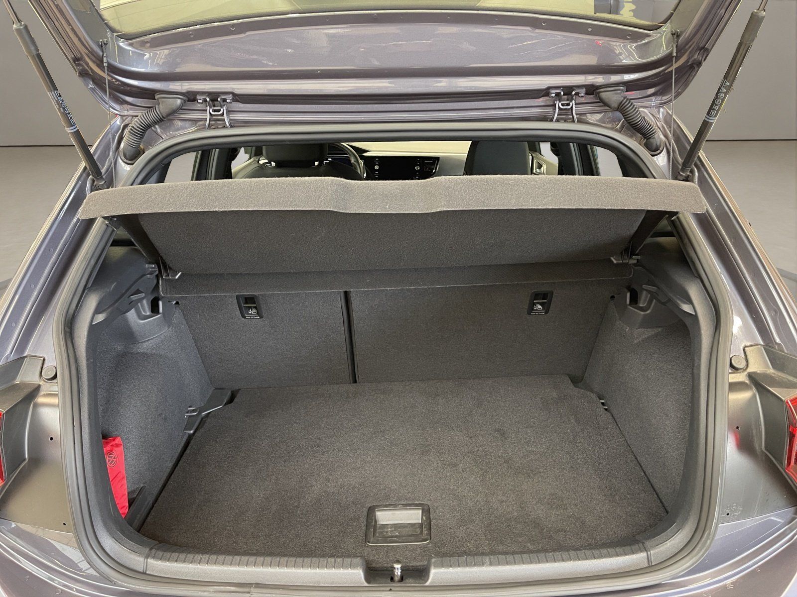 Volkswagen Polo VI 2.0 TSI GTI IQLight AUT Kam. Navi LED LM foto 16