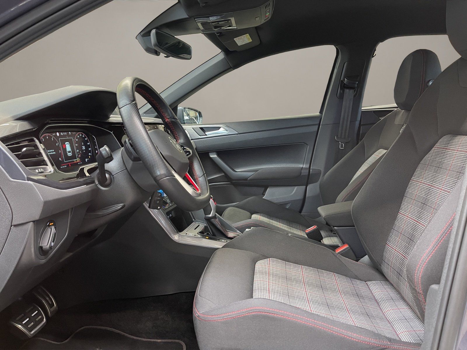 Volkswagen Polo VI 2.0 TSI GTI IQLight AUT Kam. Navi LED LM foto 8