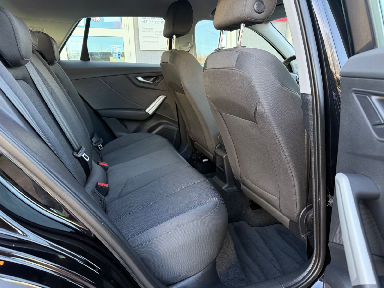 Audi Q2 30 TDI basis S-tronic LED SHZ Kamera foto 18