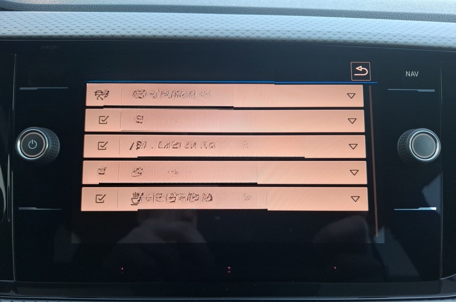 Volkswagen T-Cross TSI Active DSG LED Navi AID ACC RFK SH 1 foto 21