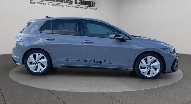 Volkswagen Golf VIII 2.0 TDI DSG R-Line Black Style IQ Ligh foto 6