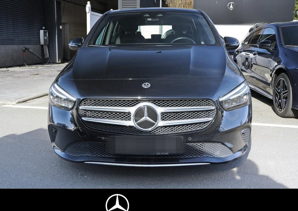 Mercedes-Benz B 180 d STYLE DISTRO MULTIBEAM LHZ KAMERA SHZ foto 2