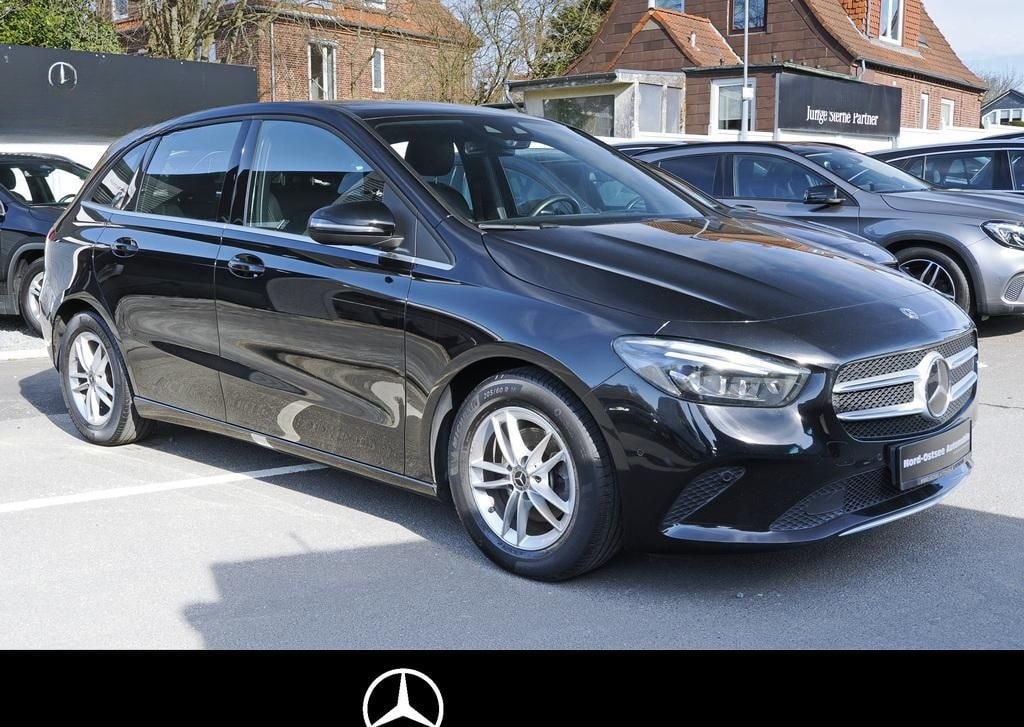 Mercedes-Benz B 180 d STYLE DISTRO MULTIBEAM LHZ KAMERA SHZ foto 3