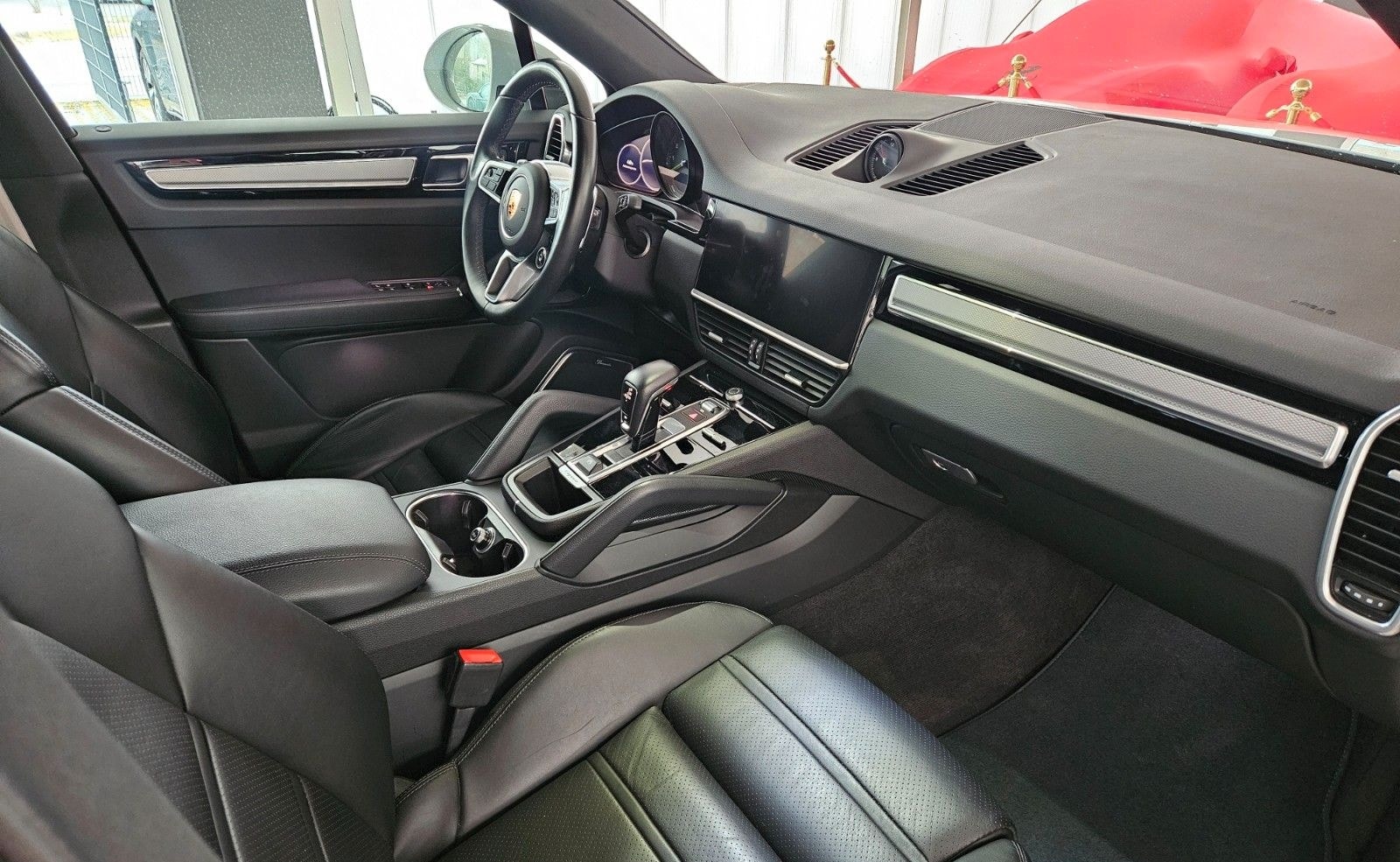 Porsche Cayenne Coupe E-Hybrid PlatinumEdition Burmester foto 12