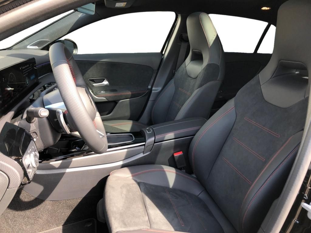 Mercedes-Benz A 220 d +AMGAdvancedPlus+Pano foto 6