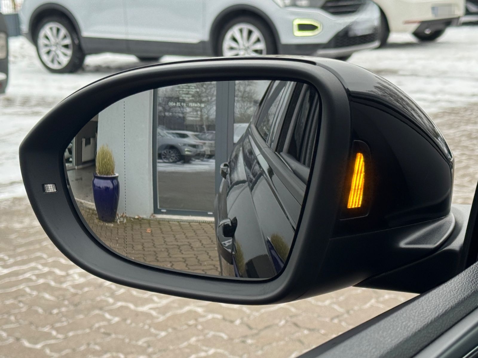 Volkswagen Taigo R-Line 1.0 TSI °IQ.LIGHT°KEYLESS°RFK°ACC° foto 19