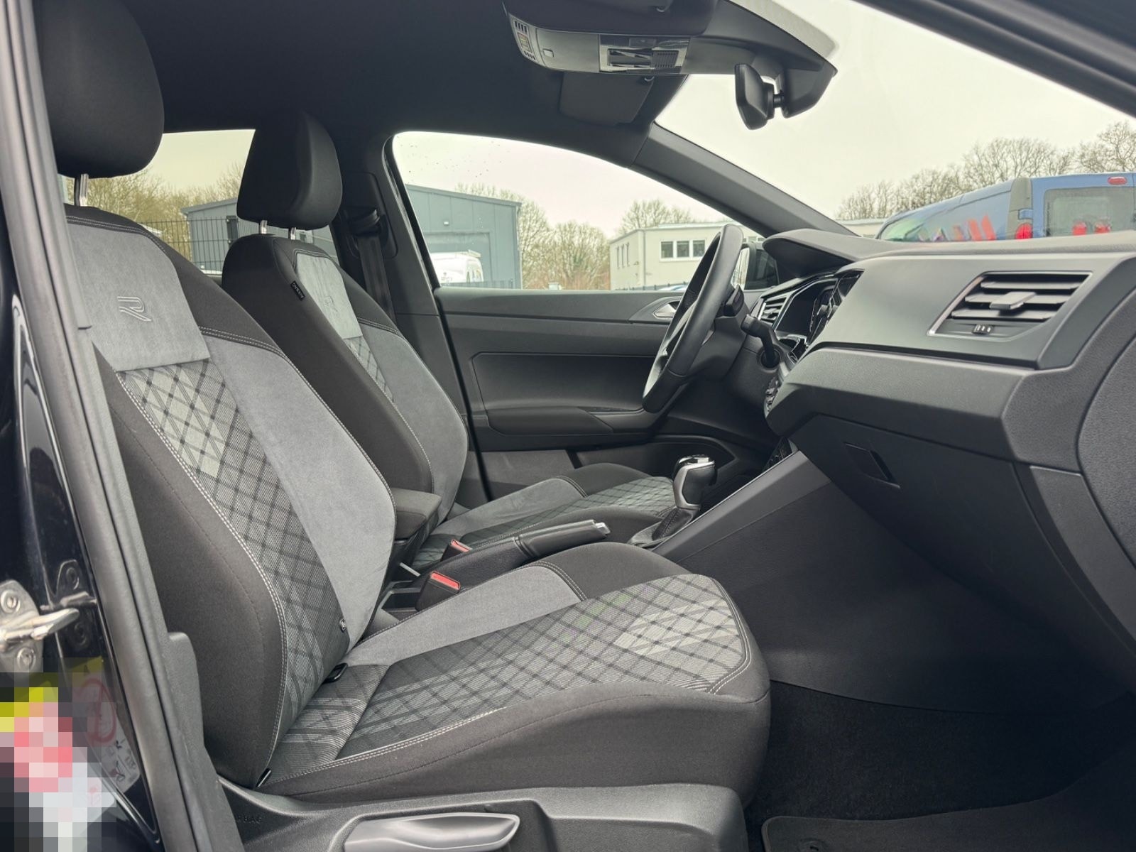 Volkswagen Taigo R-Line 1.0 TSI °IQ.LIGHT°KEYLESS°RFK°ACC° foto 8