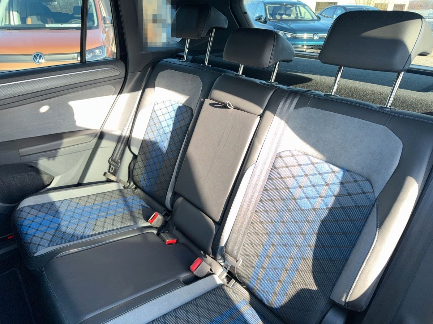 Volkswagen Tiguan R / R-Perform. Akrapovic / H&K DCC- Fahrw foto 14