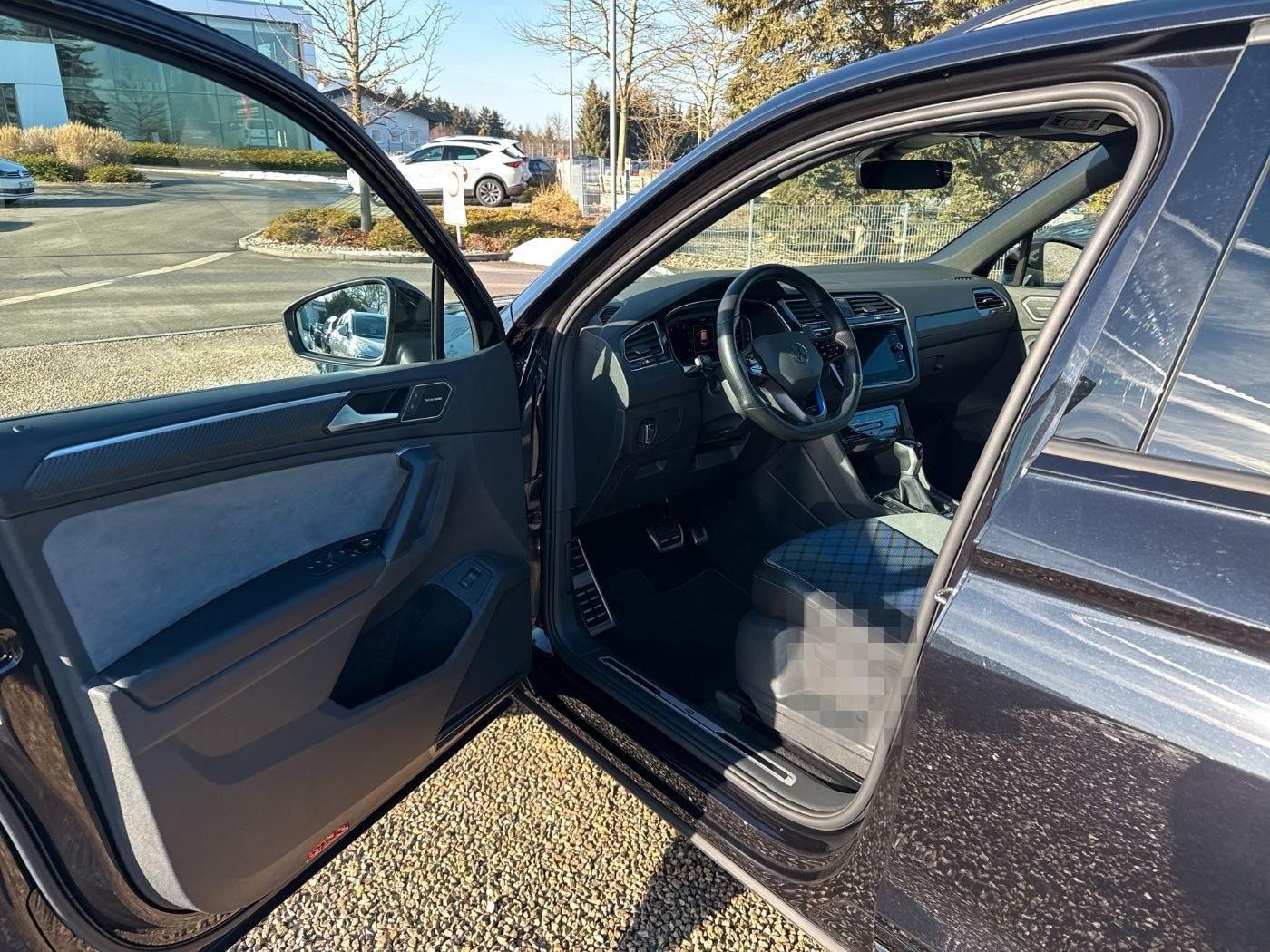 Volkswagen Tiguan R / R-Perform. Akrapovic / H&K DCC- Fahrw foto 19