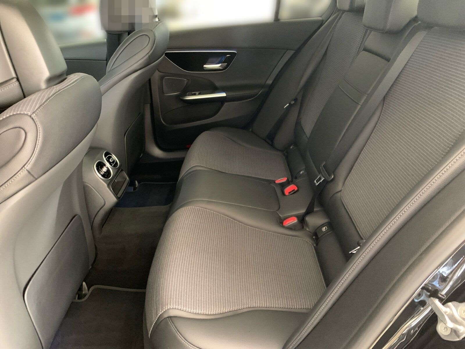 Mercedes-Benz C 200 *AVANTGARDE*PANO*KAMERA*LED*CARPLAY* foto 11