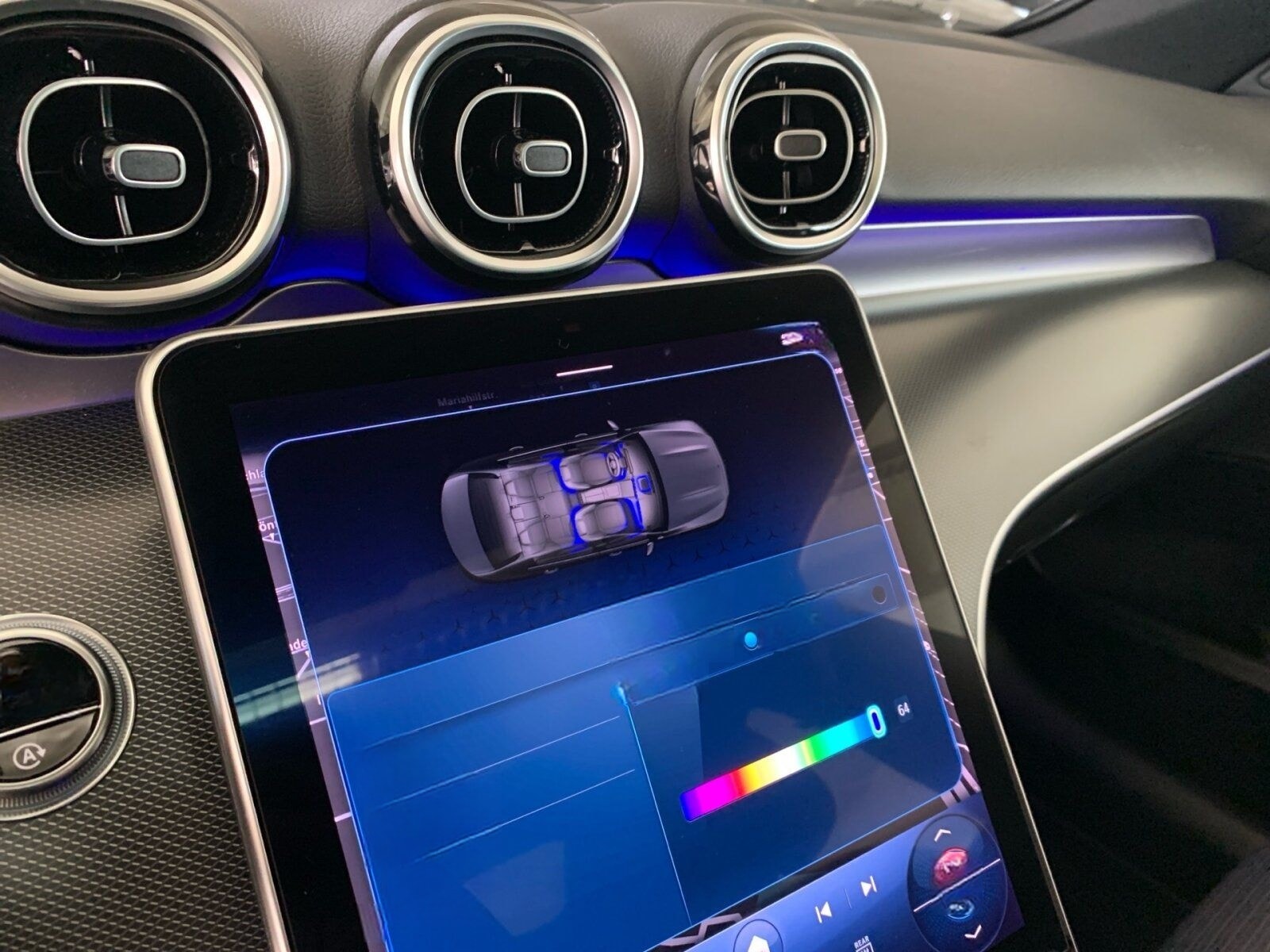 Mercedes-Benz C 200 *AVANTGARDE*PANO*KAMERA*LED*CARPLAY* foto 13