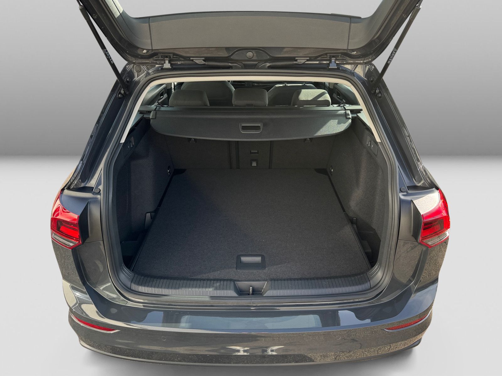 Volkswagen Golf VIII Variant 1.0TSI Life ACC LED+ Navi PDC foto 12