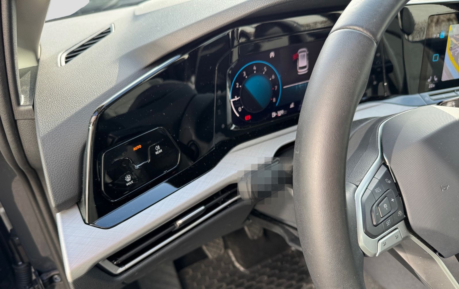 Volkswagen Golf VIII Variant 1.0TSI Life ACC LED+ Navi PDC foto 13