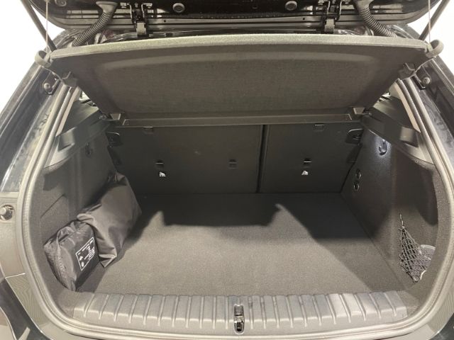 BMW 120 d Advantage Automatik EU6d Navi LED Virtual  foto 7