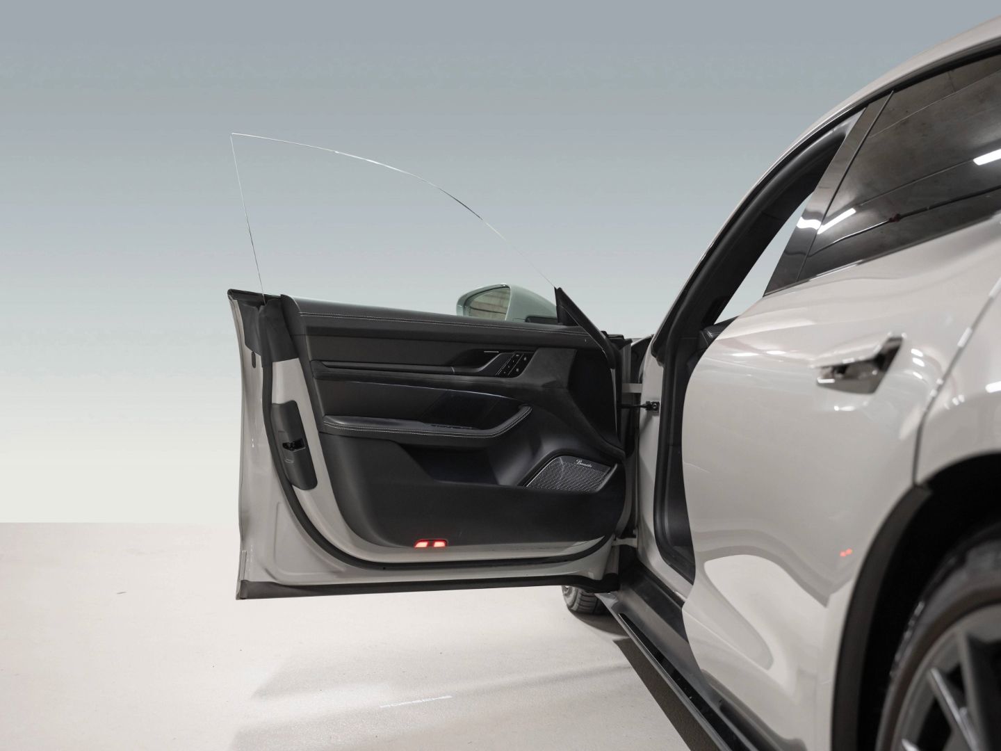 Porsche Taycan GTS HeadUp Beifahrerdisplay Burmester foto 18