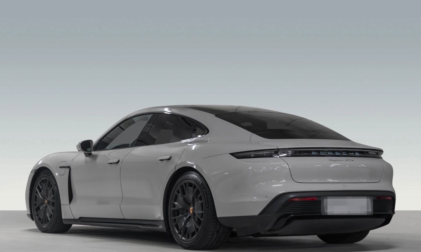 Porsche Taycan GTS HeadUp Beifahrerdisplay Burmester foto 3