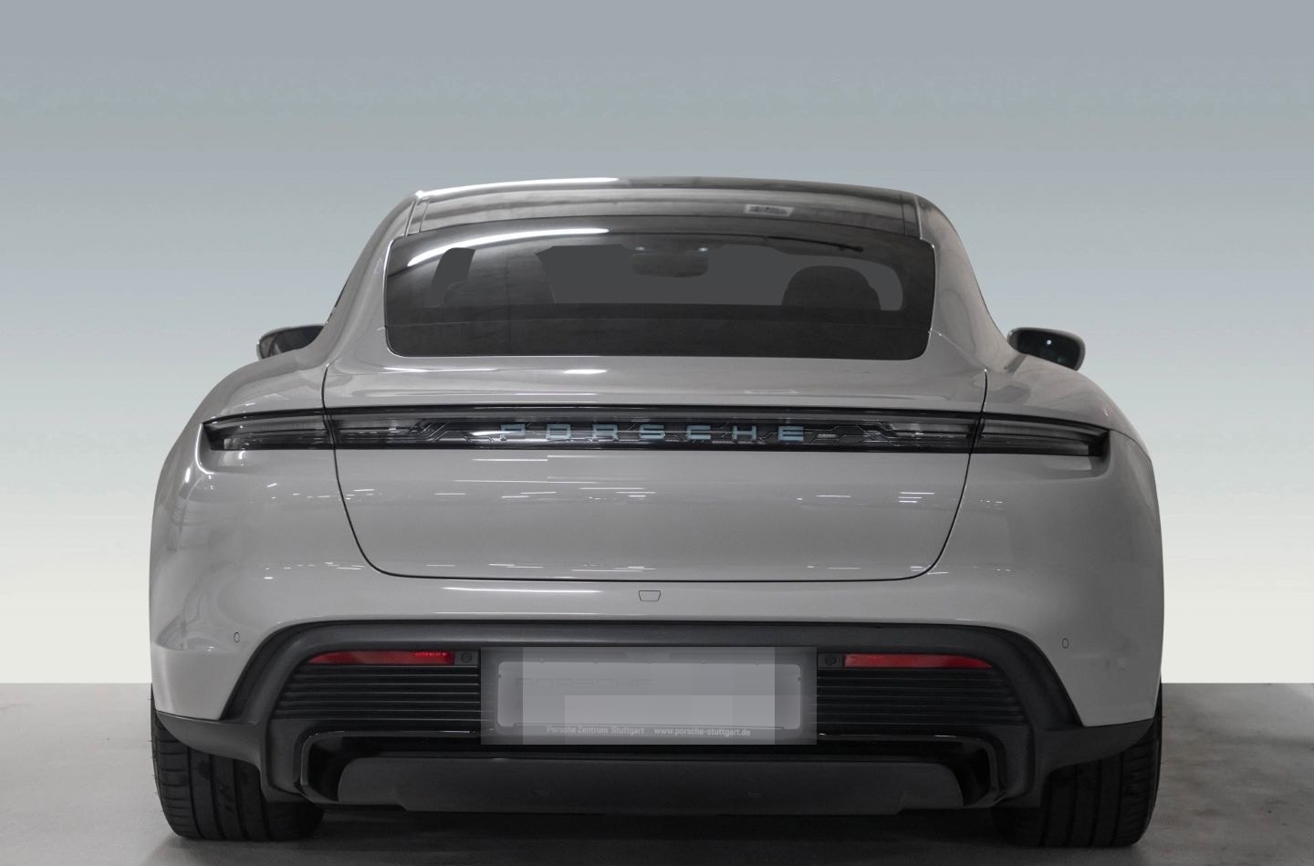 Porsche Taycan GTS HeadUp Beifahrerdisplay Burmester foto 10