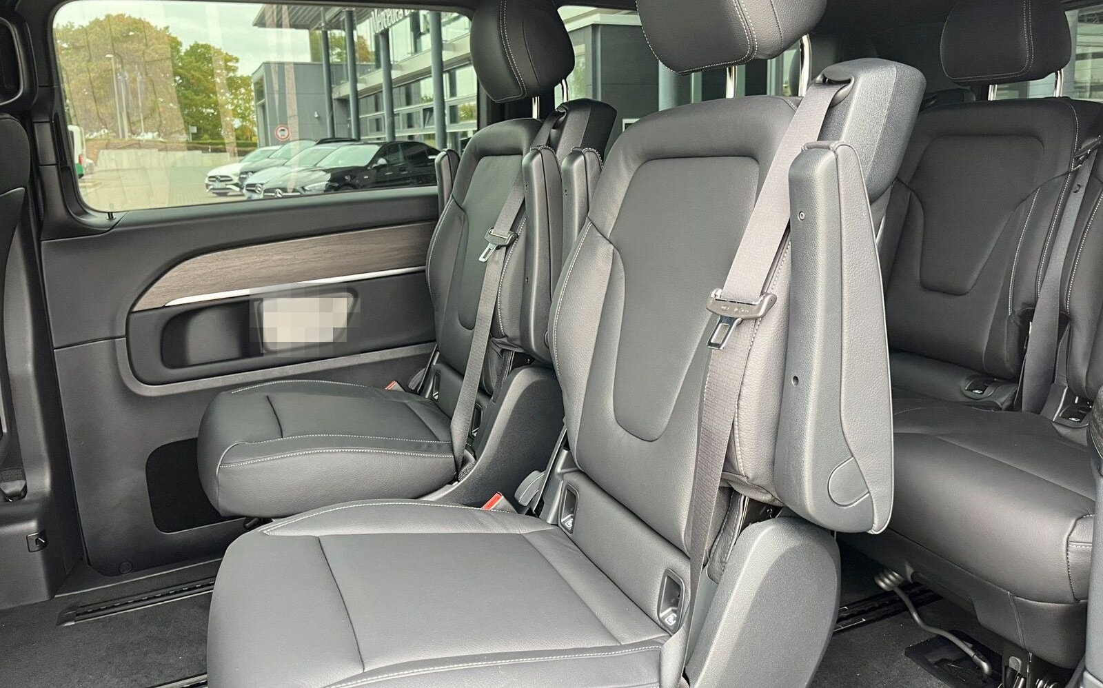 Mercedes-Benz V 300 d 4M AV L AMG Night STANDHZ+AHZV+DISTR+360 foto 11