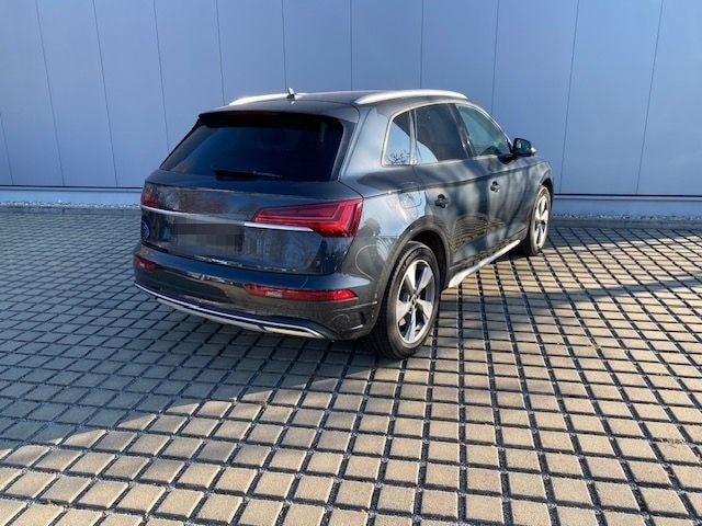 Audi Q5 50 TFSI e 299 PS quattro Advanced LUFT/AHK/MA foto 3