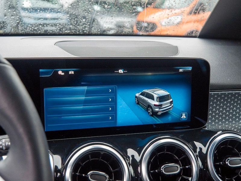 Mercedes-Benz GLB 180 , PROGRESSIVE AHK KAMERA SPUR PDC SHZ foto 17