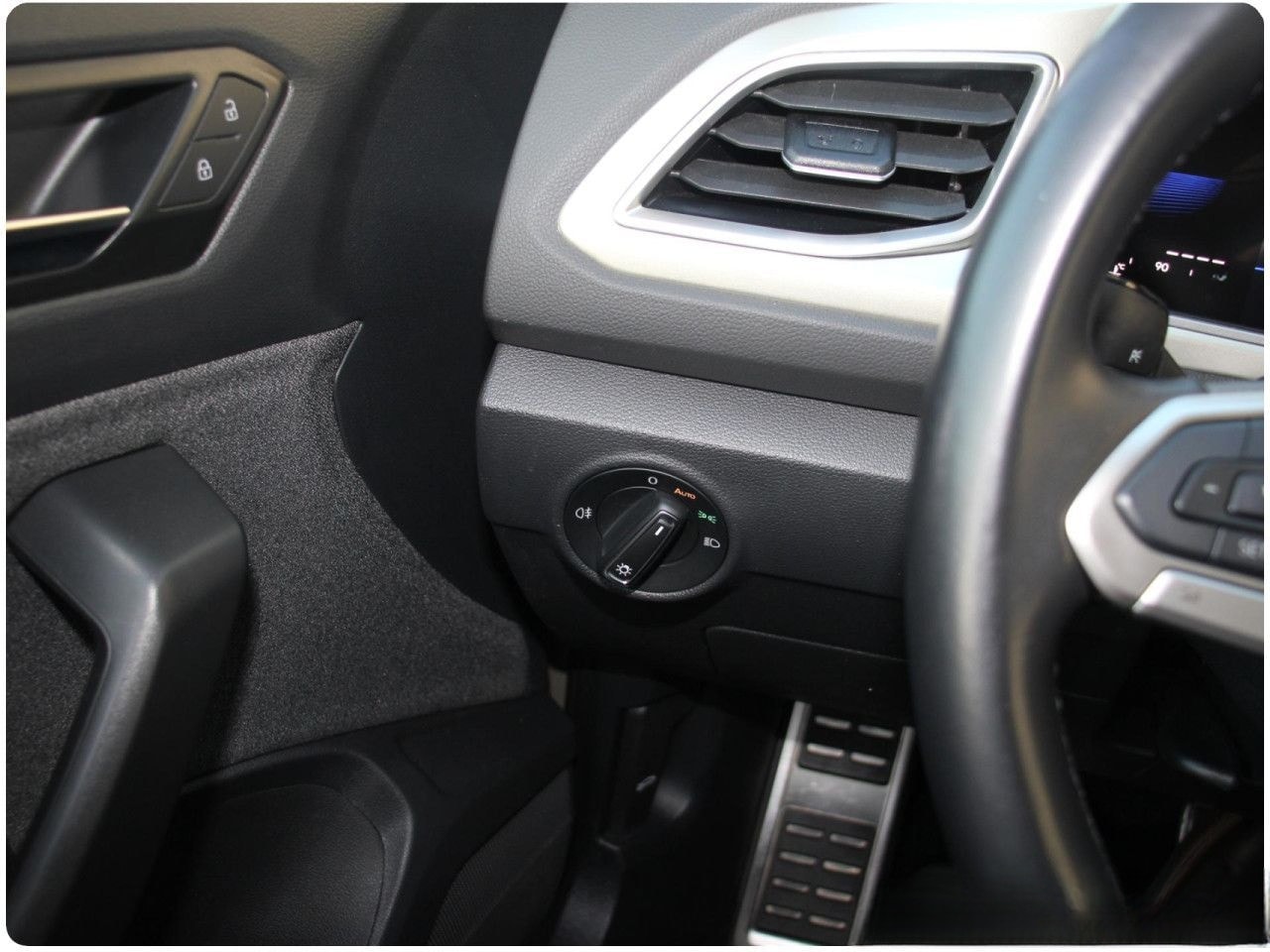 Volkswagen T-ROC 1.0 TSI MOVE Navi SHZ PDC ACC Bluetooth foto 18