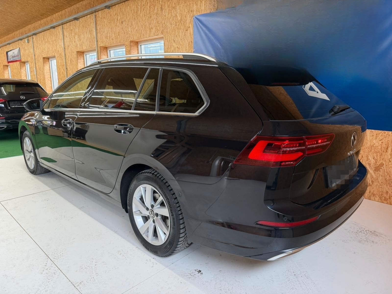 Volkswagen Golf VIII Variant*KAMERA*KEYLESS*LED*CARPLPLAY* foto 4