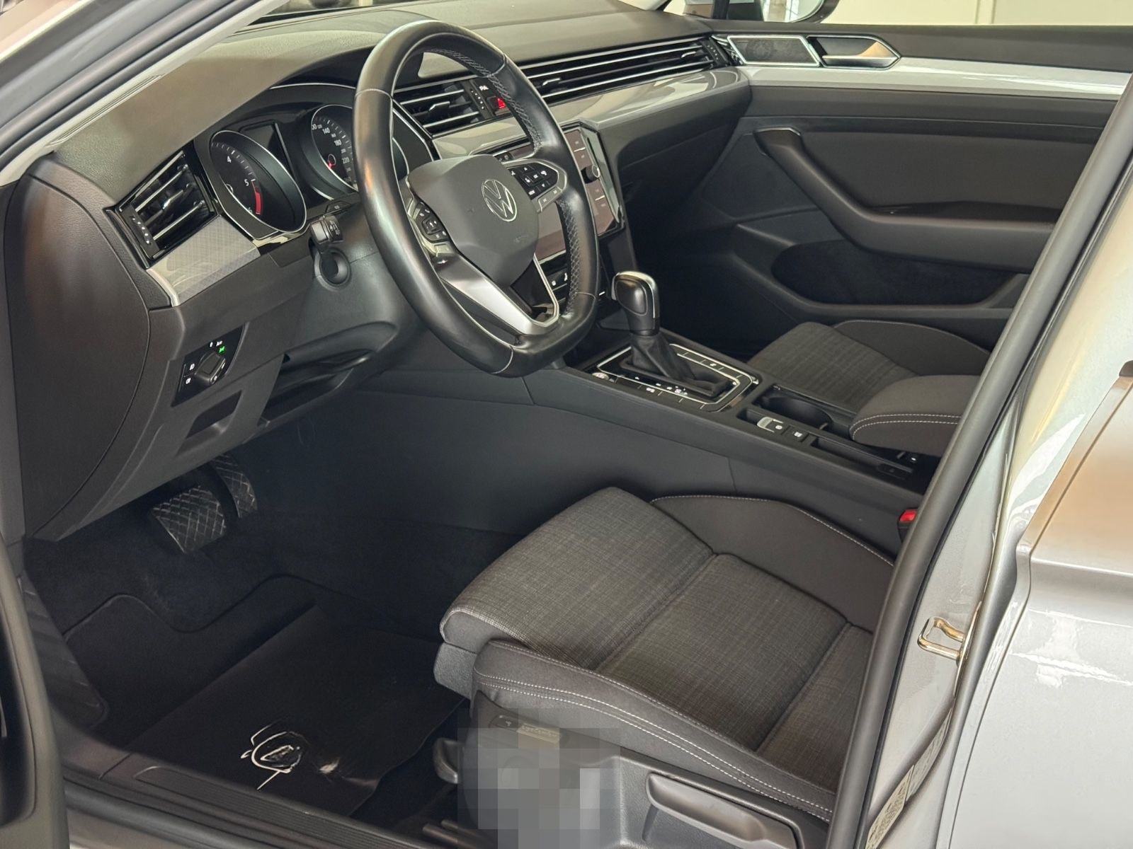 Volkswagen Passat Variant 2.0 TDI Business Matrix/AHK/Kam foto 9