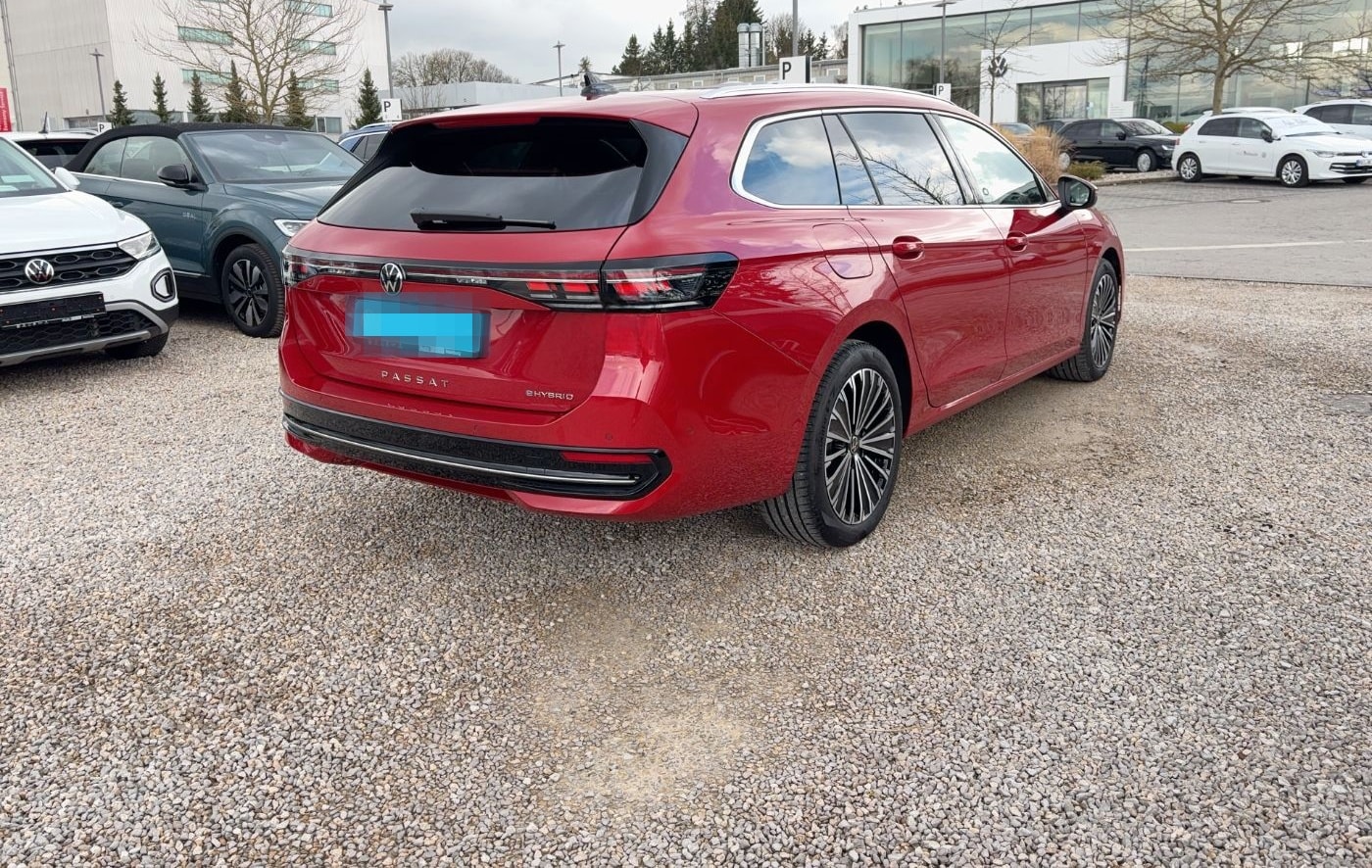 Volkswagen Passat Variant Elegance eHybrid Matrix/CCS/AHK foto 7