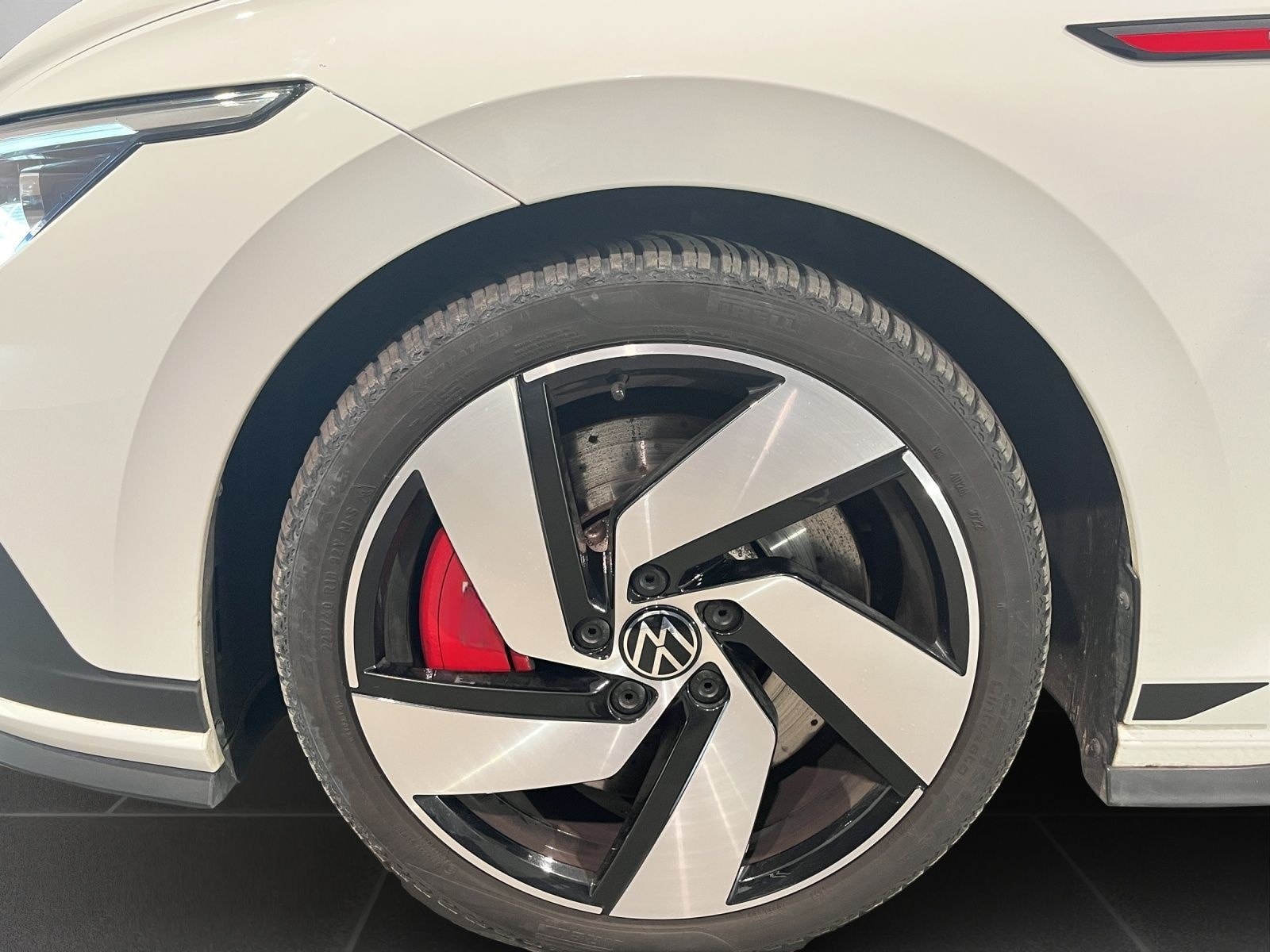 Volkswagen Golf VIII GTI Clubsport 2.0 TSI DSG, Navi, Sitzh foto 9