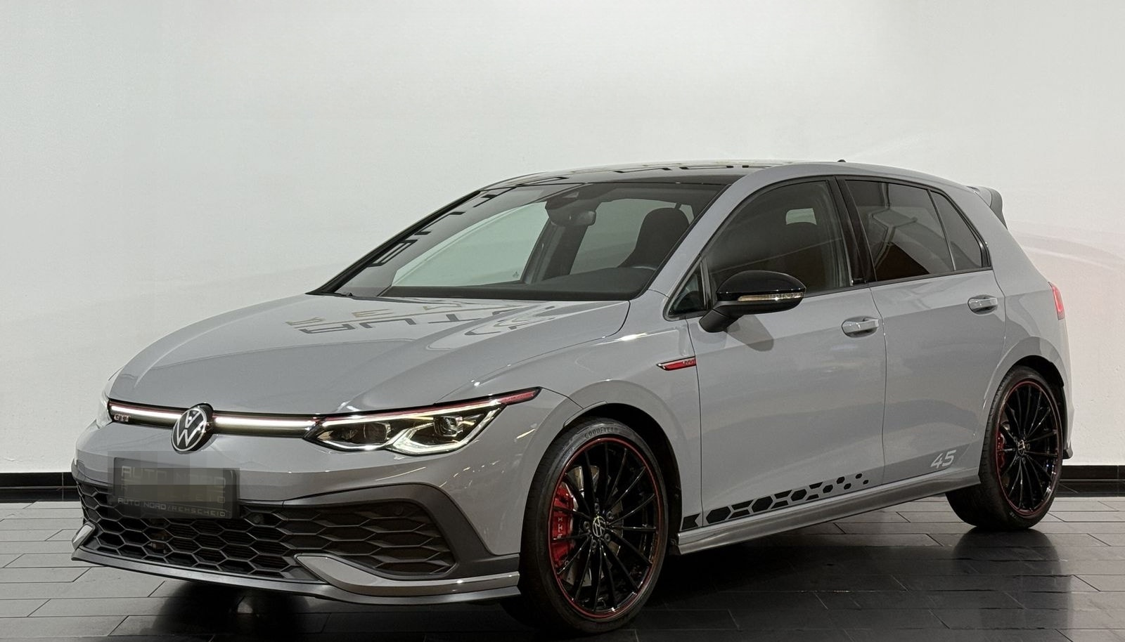 Volkswagen Golf VIII GTI Clubsport *Akrapovic*Matrix*DAB+* foto 12