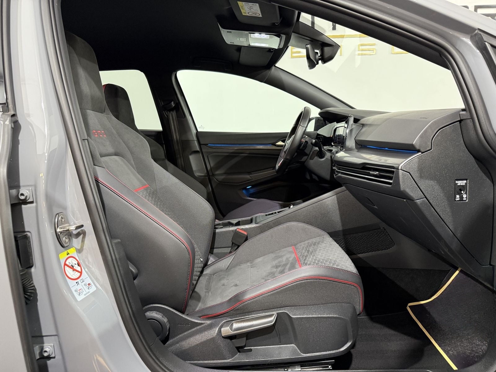 Volkswagen Golf VIII GTI Clubsport *Akrapovic*Matrix*DAB+* foto 17