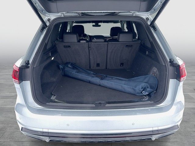 Volkswagen Touareg 3.0 TDI 4M R-Line Leder AHK Pano Stand foto 12