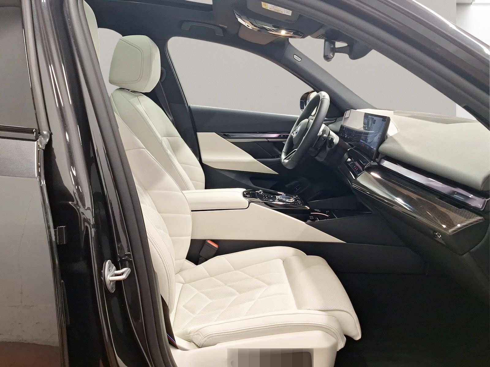 BMW 550e xDrive Limousine M Sport Driv.Assist.Prof foto 5