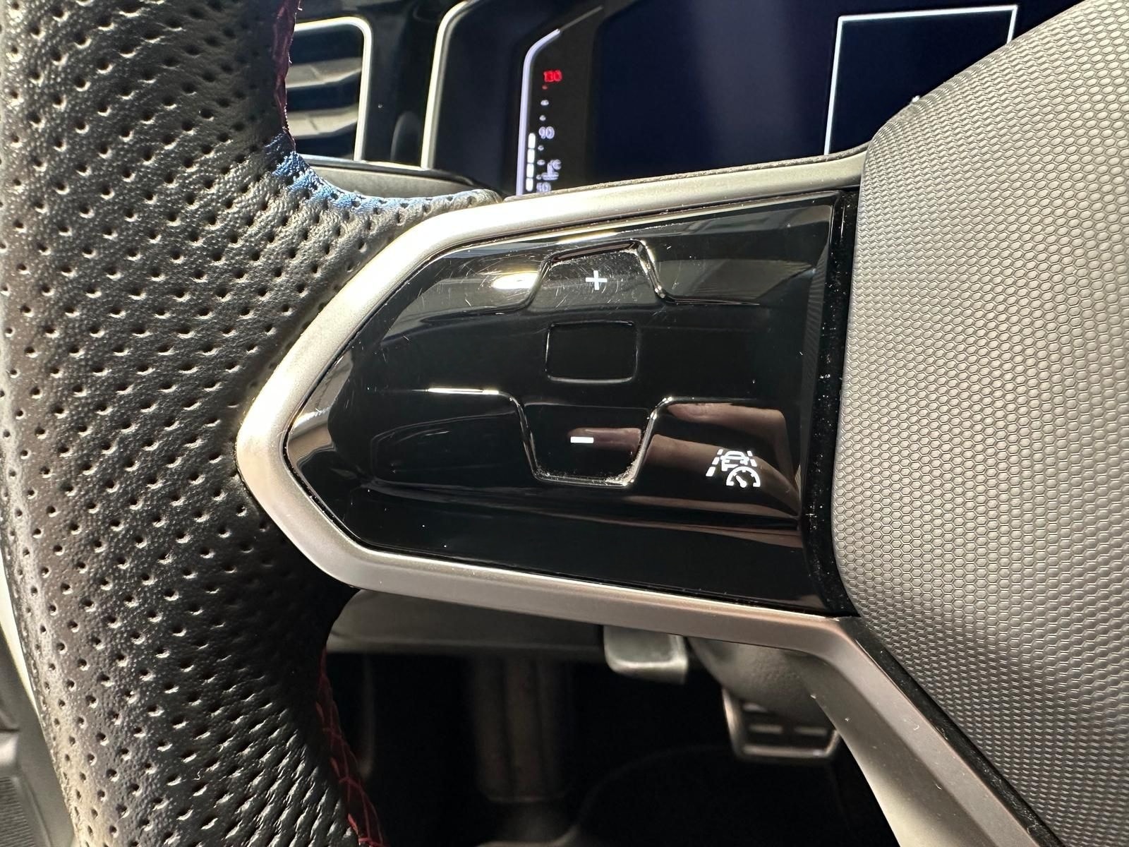 Volkswagen Polo 2.0 TSI DSG GTI Matrix|ACC|virt.Cock.|SHZ foto 12