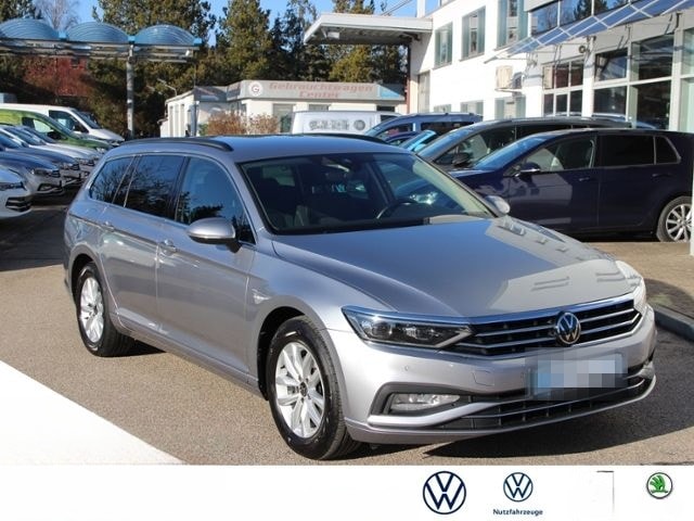 Volkswagen Passat Variant 2.0 TDI Business Niveauregulierun foto 1