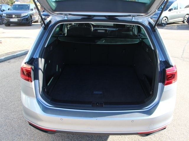 Volkswagen Passat Variant 2.0 TDI Business Niveauregulierun foto 11