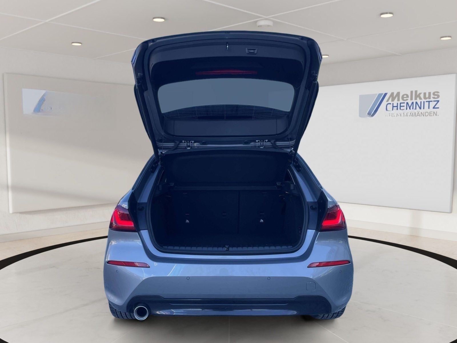 BMW 116i Sport Line/Lenkradhzg/LED/NAVI/WLAN/uvam foto 9