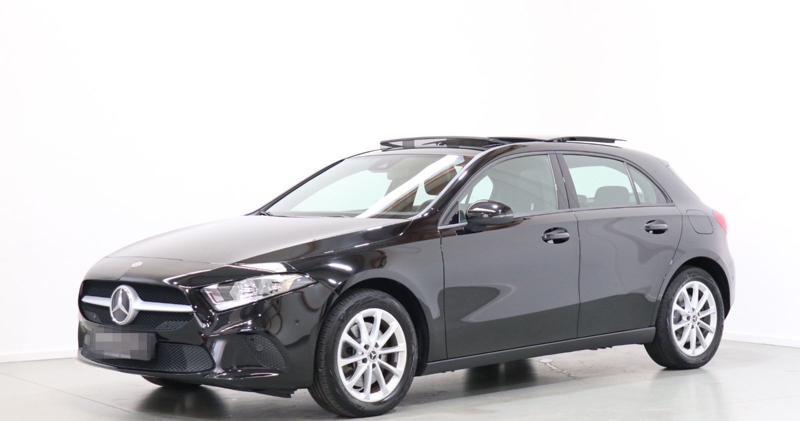 Mercedes-Benz A 250 e - PANORAMA-TEMP-LIVE-PDC-NAVI-BUSINESS foto 2